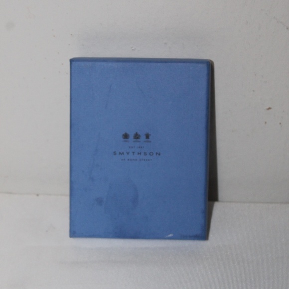 Smythson Red Panama Heart Keyring. - Picture 5 of 6